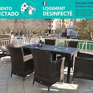 https://rosesapparts-abrilmar.topcostabravahotels.com